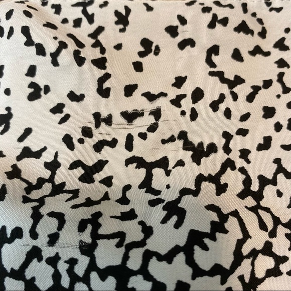 Motherhood Maternity Spotted Pattern Gradient Dress - Picture 11 of 11